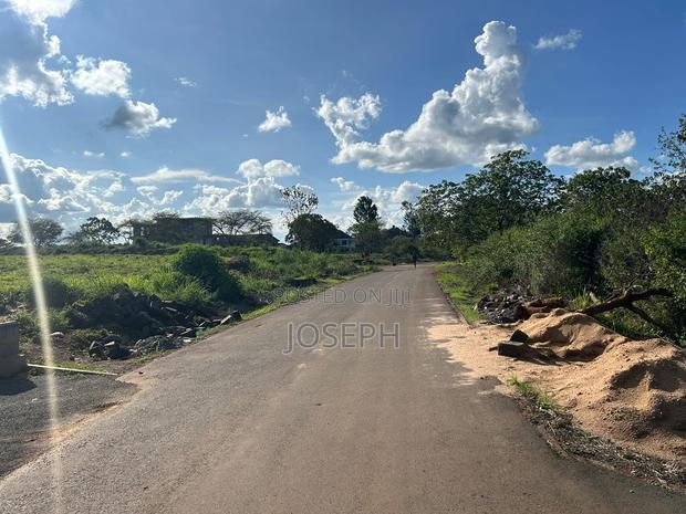 Thika Greens Phase 2 Fully Serviced 0.7acres: - thumbnail 3