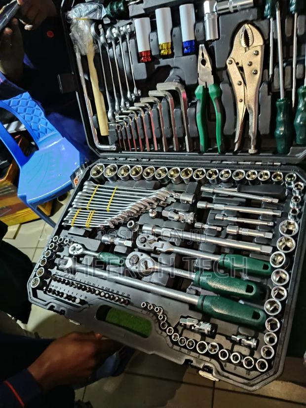 Socket Wrench Chrome Vanadium - main view