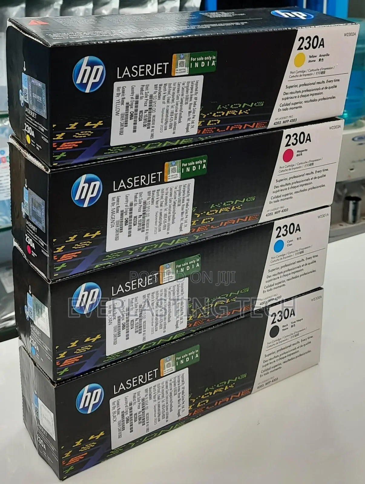 HP 230A Black Original Laserjet Toner Cartridge (W2300A)