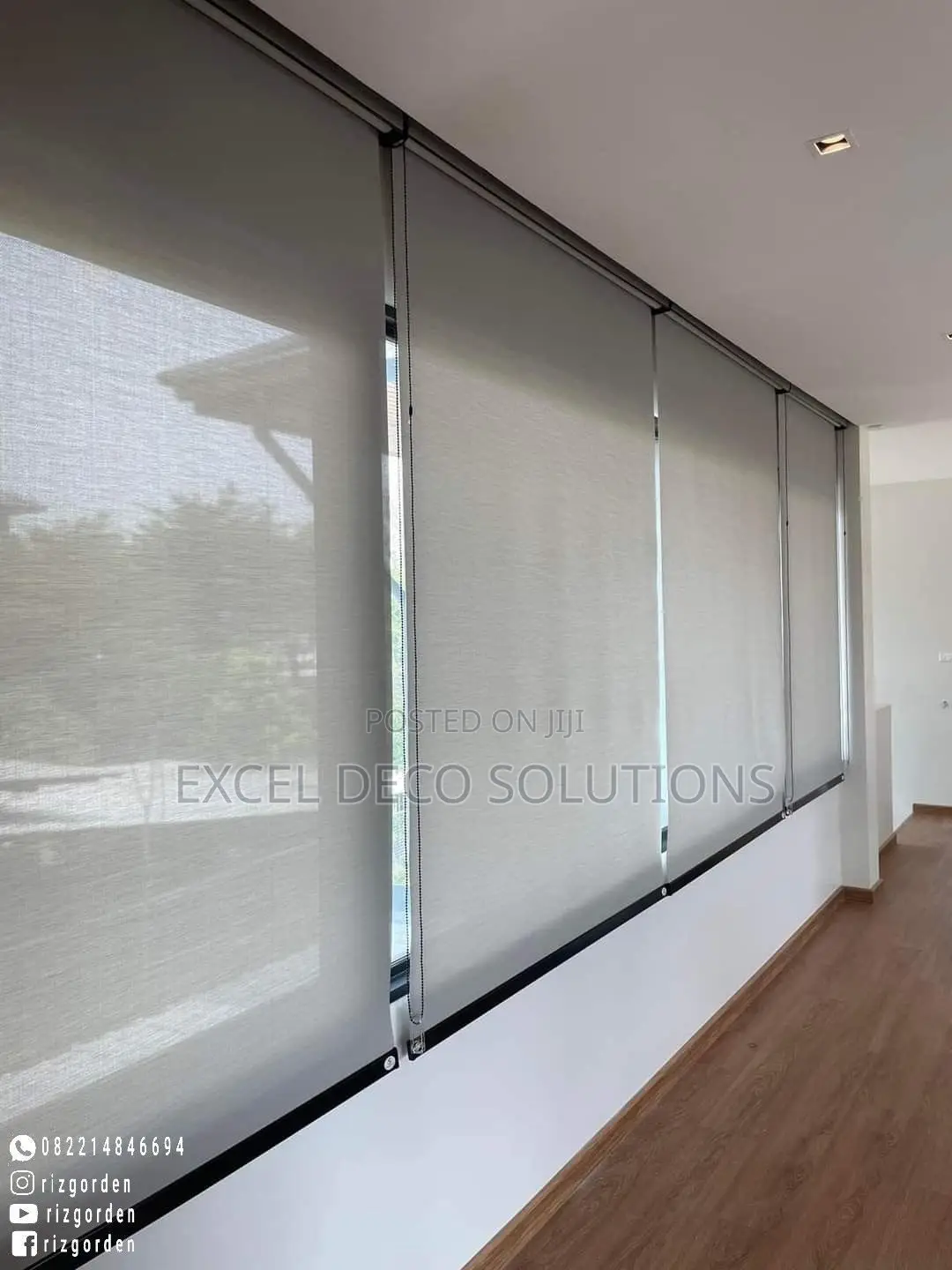 Modern Sunscreen Roller Blinds