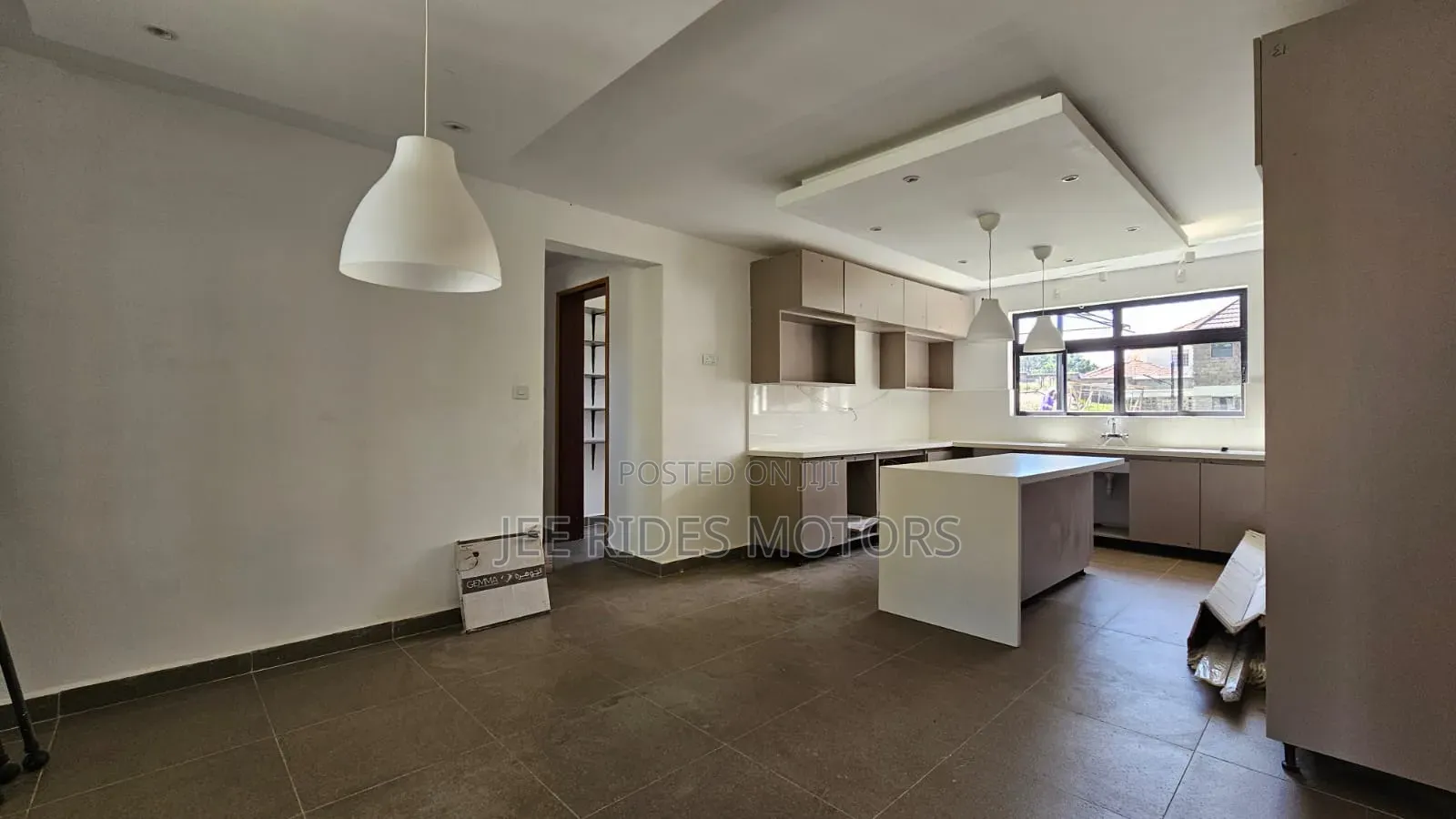 4bdrm Maisonette in Karen, Nairobi Central for sale