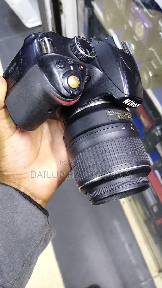 Nikon D3200 - thumbnail 2