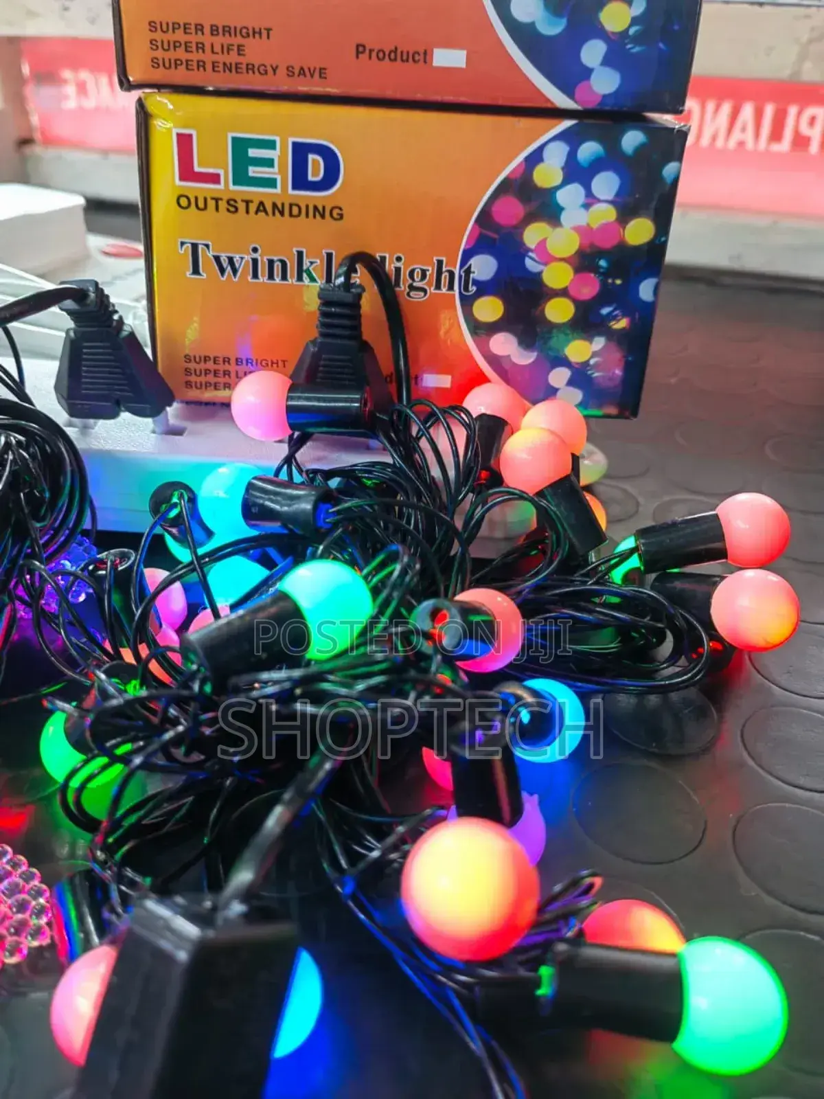 *Christmas Lights