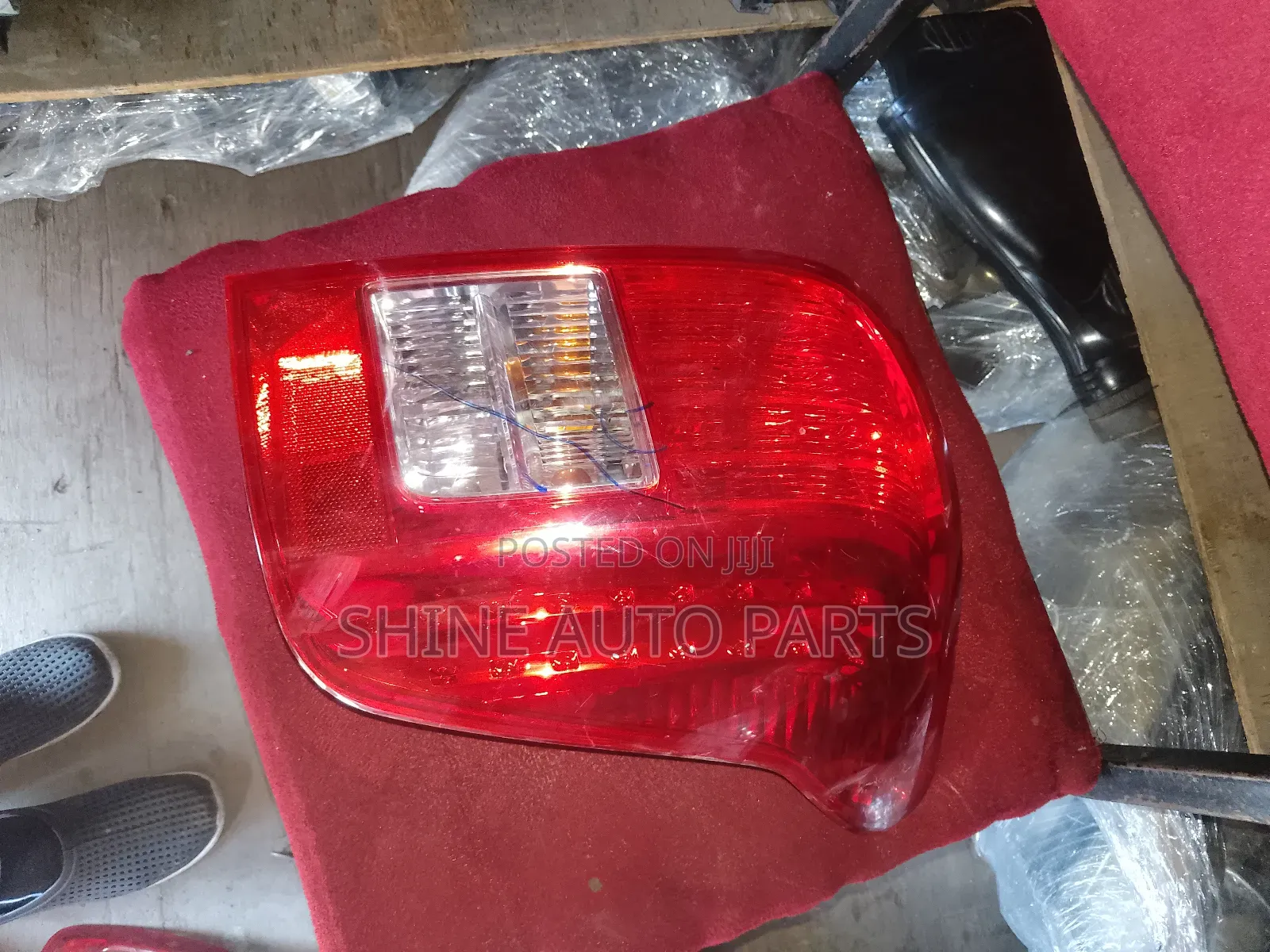 Fielder 2007 Taillight