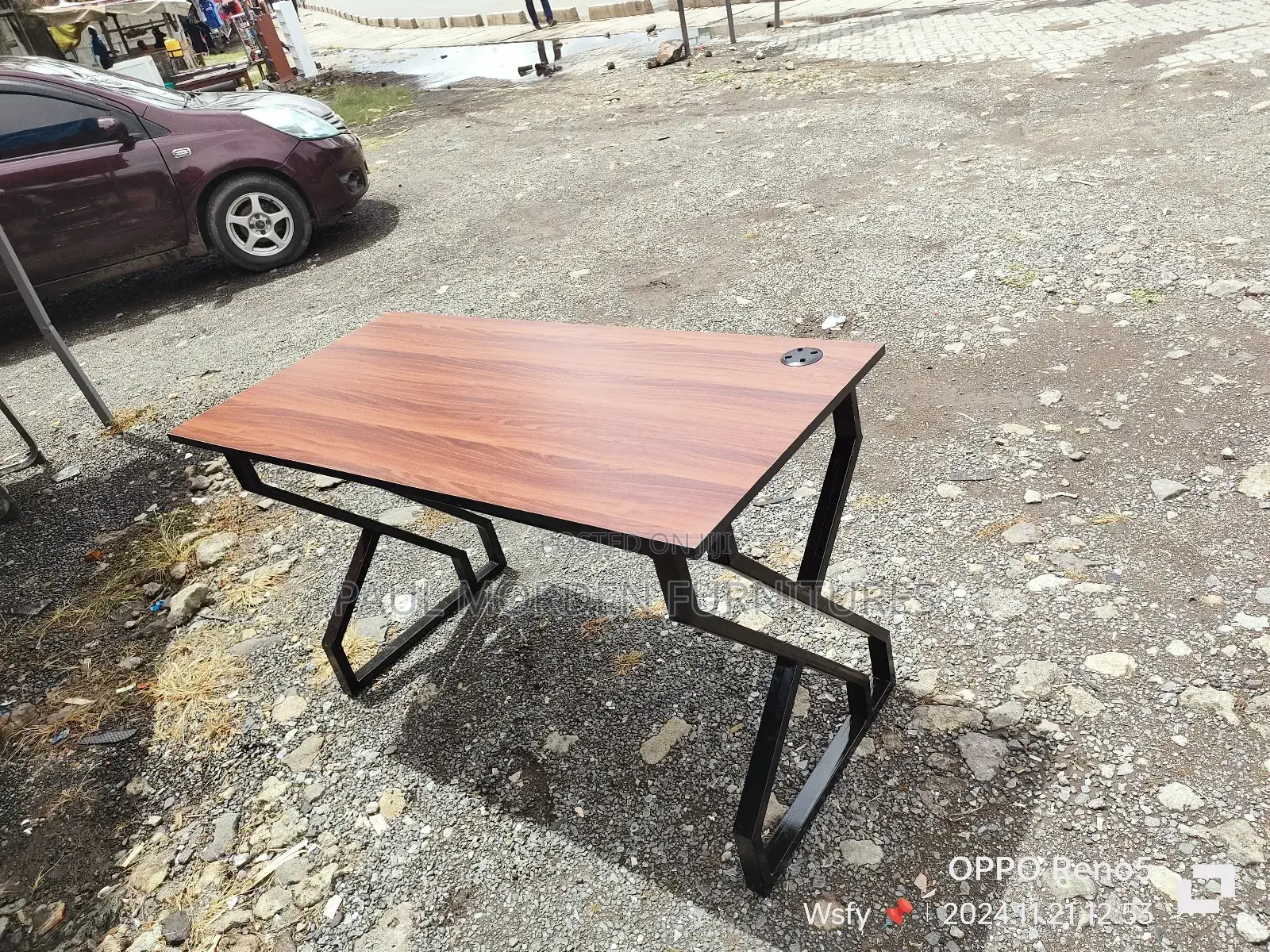 Computer Table With Steel Stand