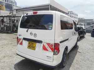 Nissan NV200 2014 White