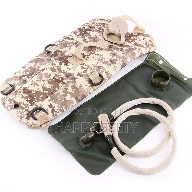 *2 In 1 Hydration Backpack PLUS 3litres Insulated Water Bag* - thumbnail 2