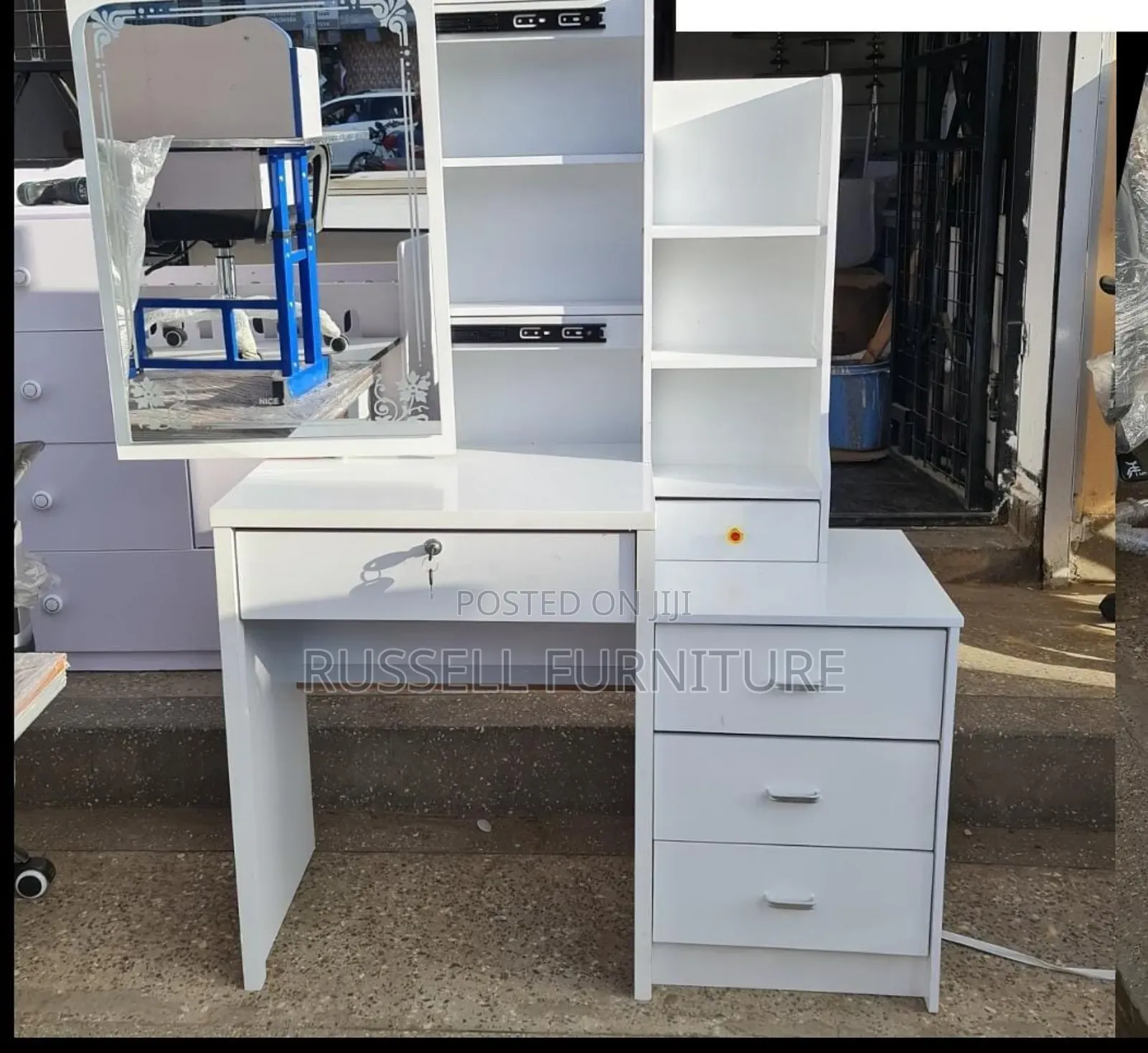 Dressing Table Modern