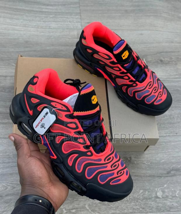 Nike Air Max Plus Drift Unisex Sneakers - main view