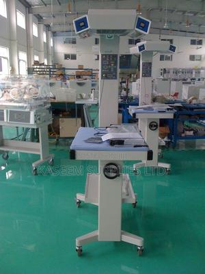 Radiant Warmer With Phototherapy - main view