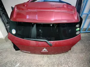Mirage 2012 Tailgate