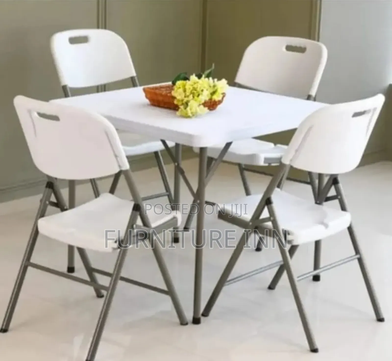Stylish Restaurant Outdoor Table and Chair Set