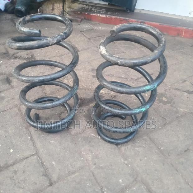 Toyota Alphard Front Heavy Duty Coil Springs - thumbnail 2