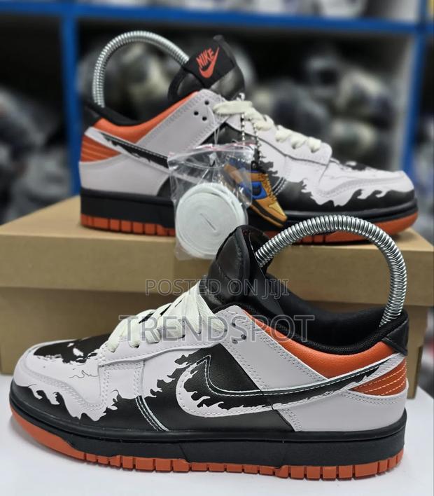 Nike SB Dunk Low 'Ghost Rider' Sizes 37_45 at 3500