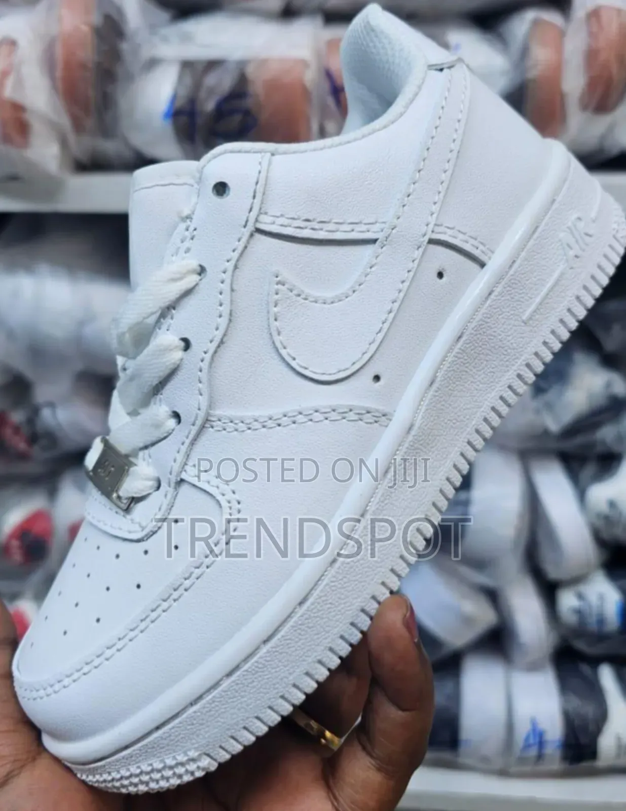 Kids Airforce 
Size 28-35
 at 2000