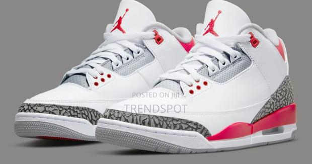 Air Jordan 3 'Fire Red' Sizes 40_45 at 3200