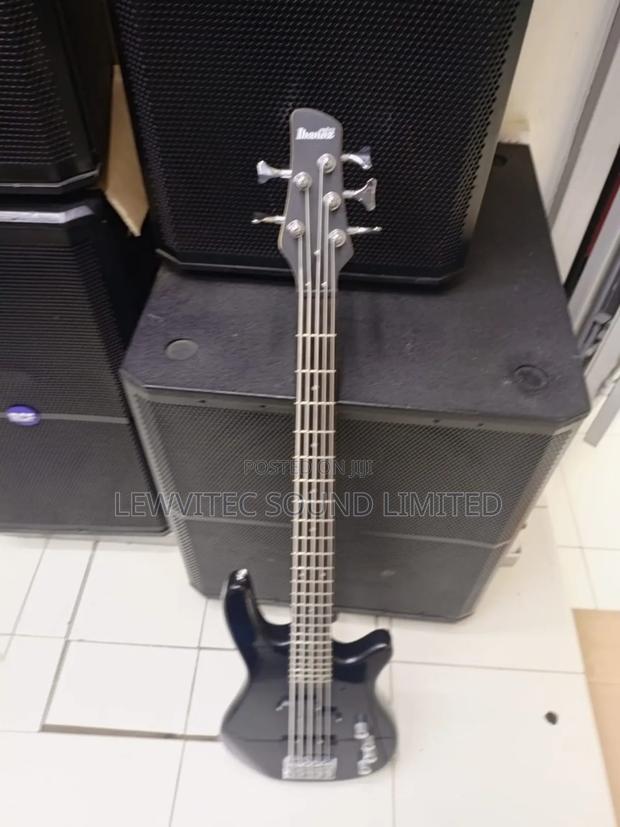 Musical Ibanez Guitar