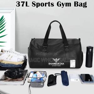 Spacious Gym Bag - thumbnail 2