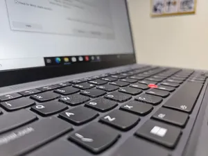 New Laptop Lenovo ThinkPad T14 G4 16GB Intel Core I7 SSD 512GB