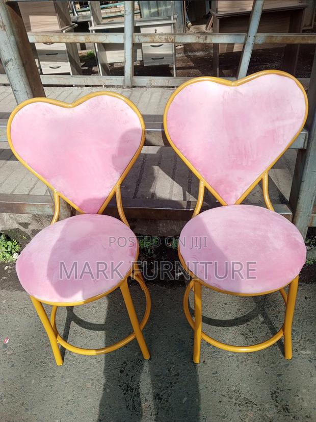 Salon Chair - main view