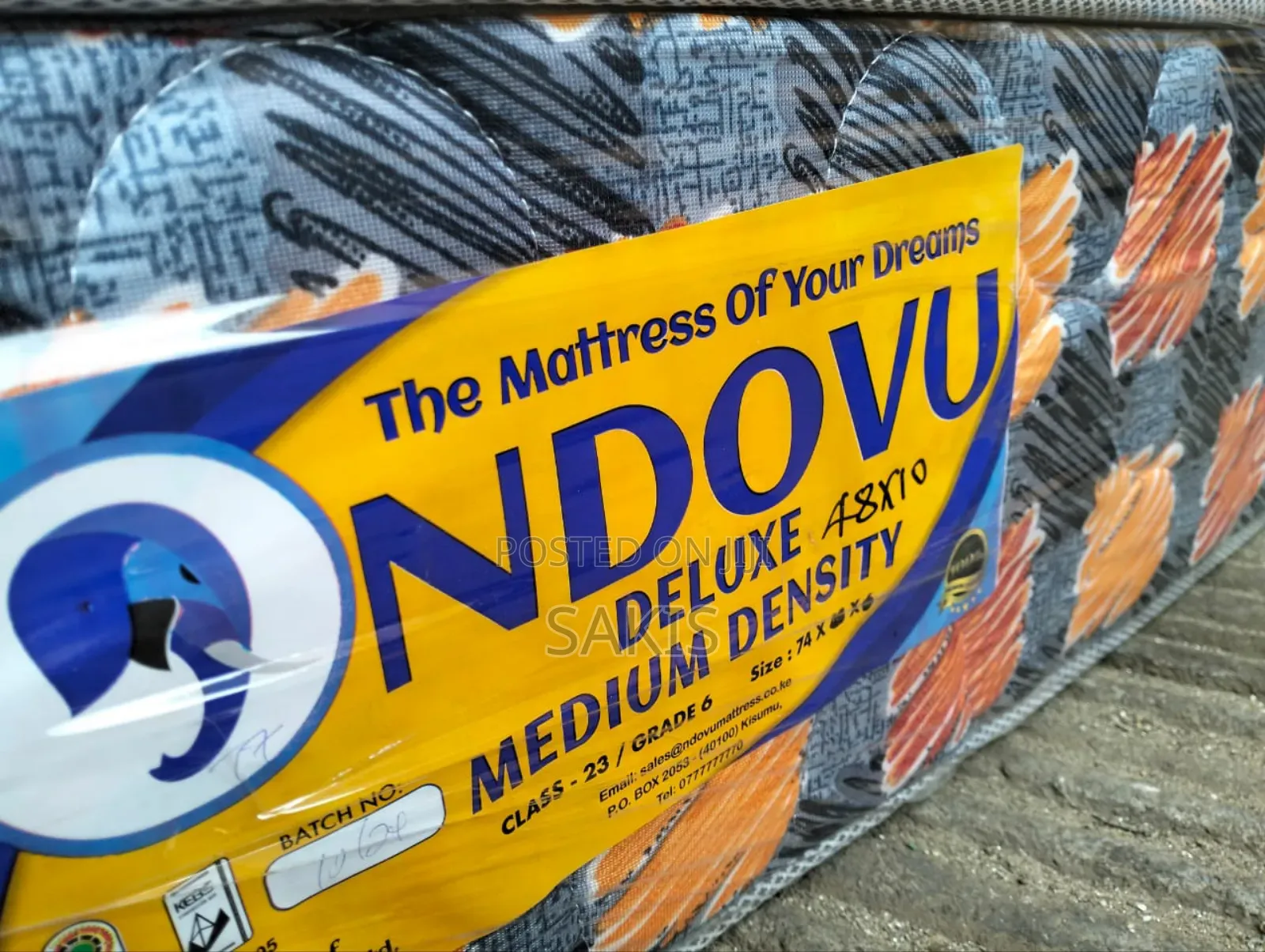 Wakati Wote! 6 X 6 X 10 Quilted Medium Duty Mattresses
