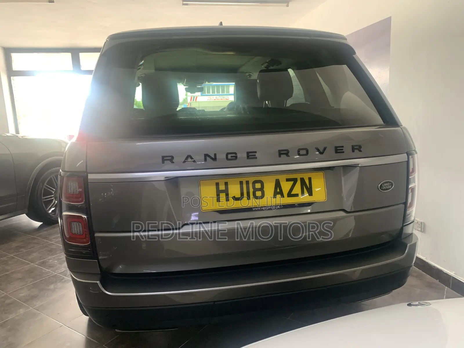 Land Rover Range Rover Vogue 2018 Ivory