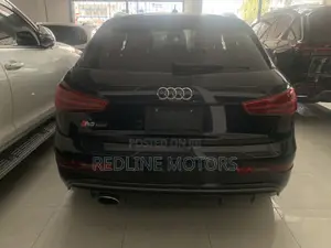 Audi Q3 2.5 TFSI RS quattro 2018 Matt Black