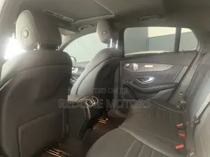 Mercedes-Benz GLC-Class 2017 Off white