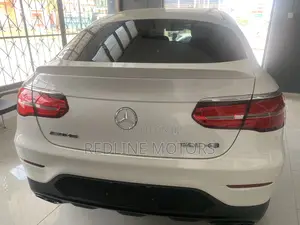 Mercedes-Benz GLC-Class 2017 Off white