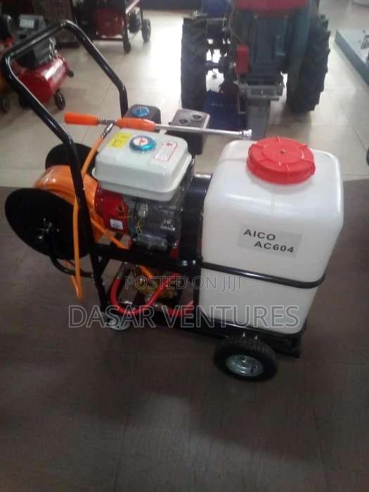 Motorised Sprayer 60l