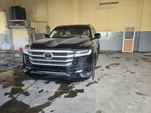 Toyota Land Cruiser 2023 Black