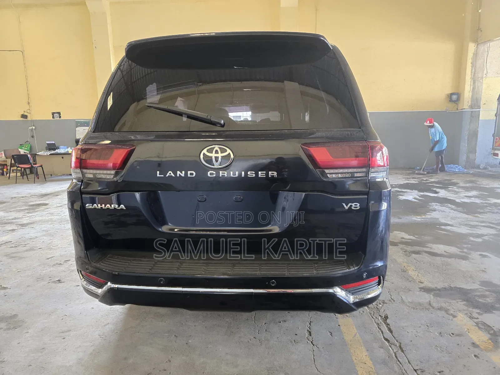 Toyota Land Cruiser 2023 Black