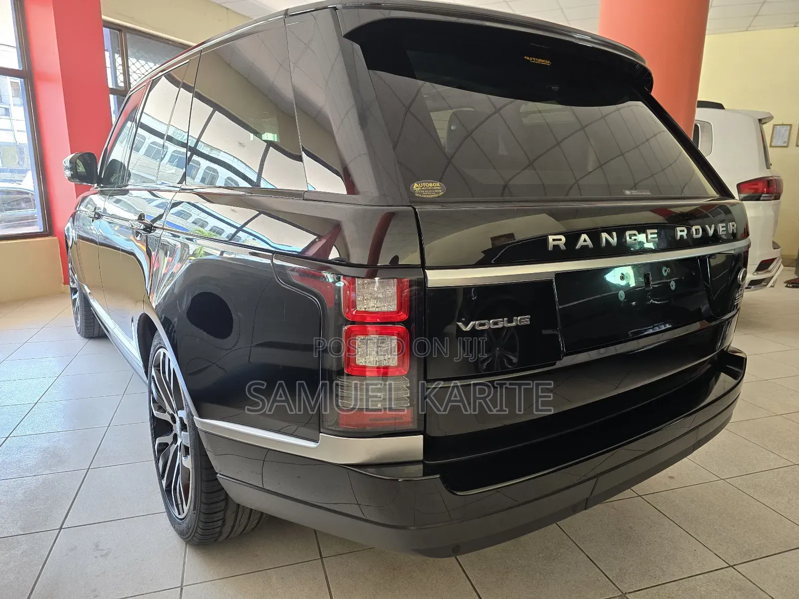 Land Rover Range Rover Vogue 2018 Black