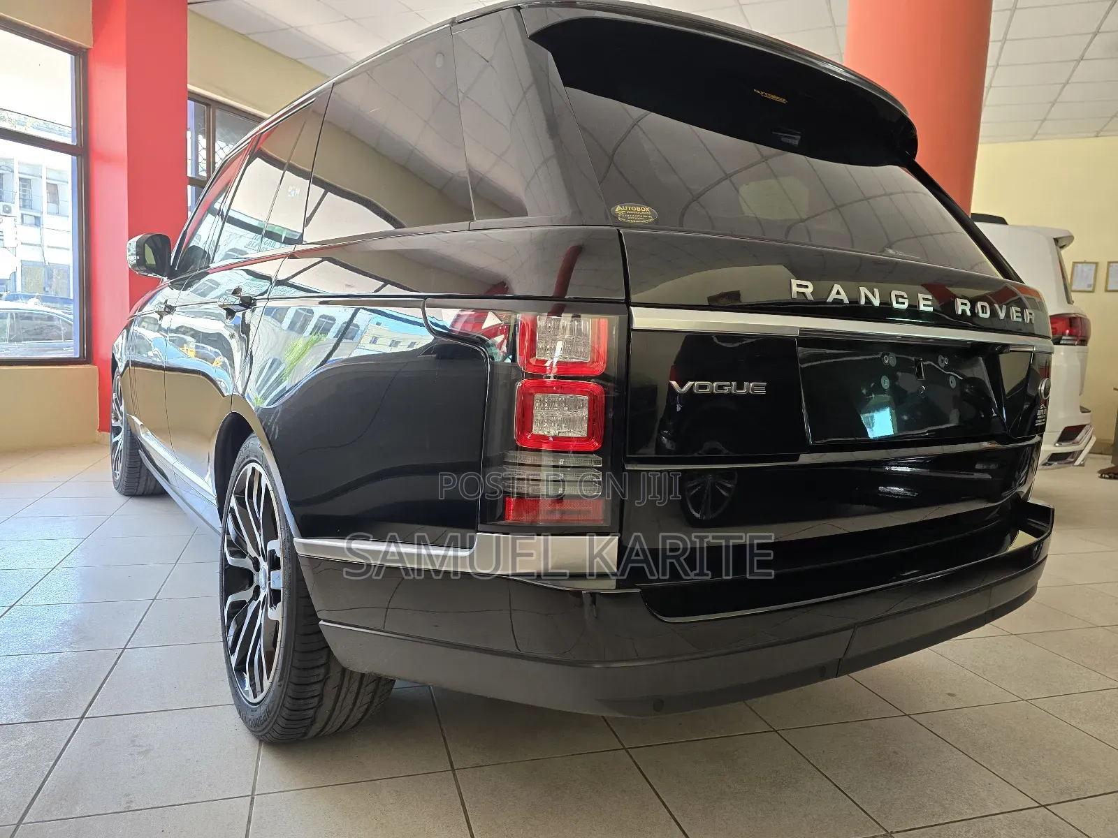 Land Rover Range Rover Vogue 2018 Black