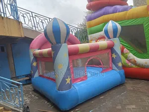 Bouncing Castles (Candy Bouncing Adventures)