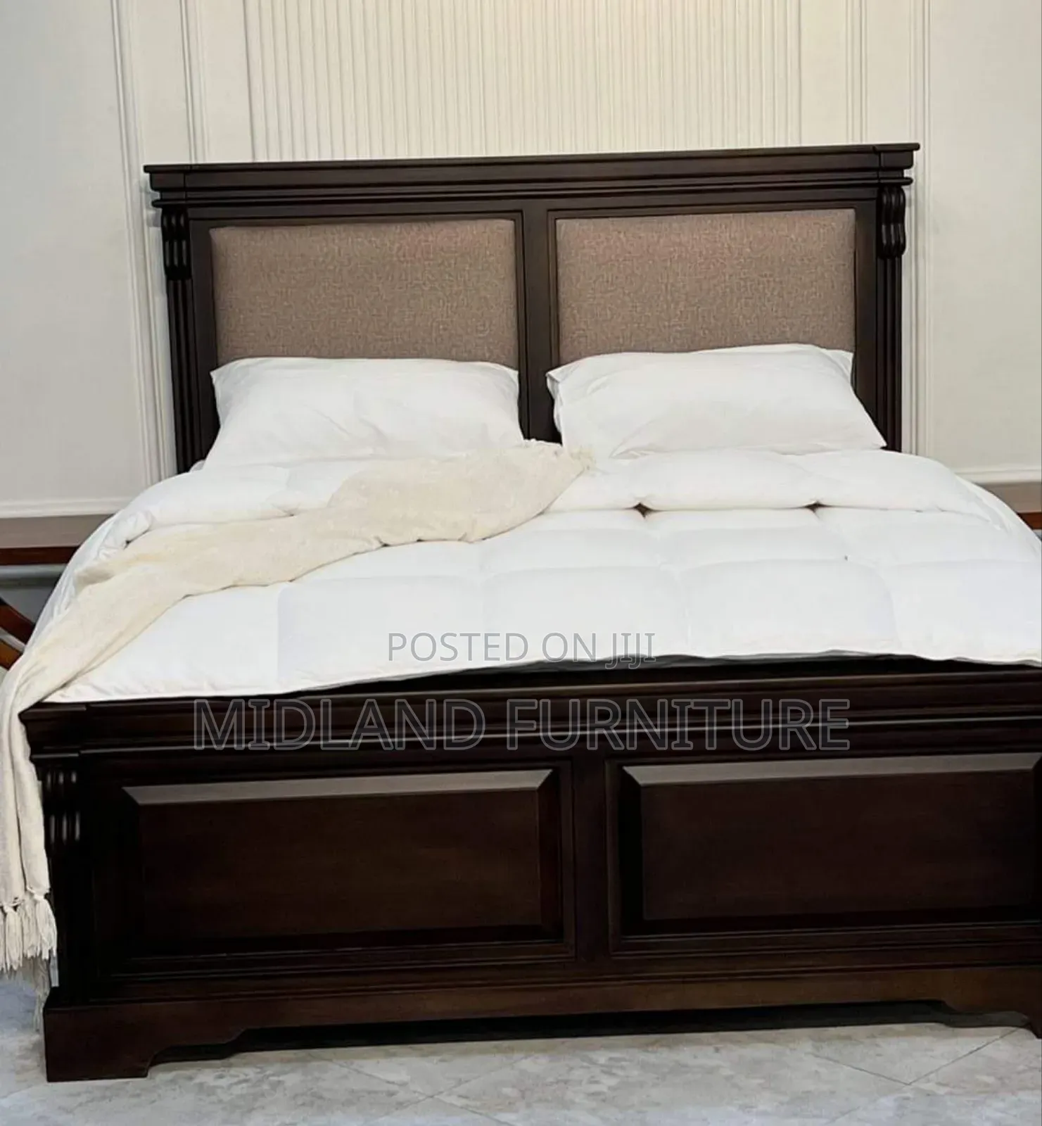 Wooden Queen Bed With Fabric Uphostery