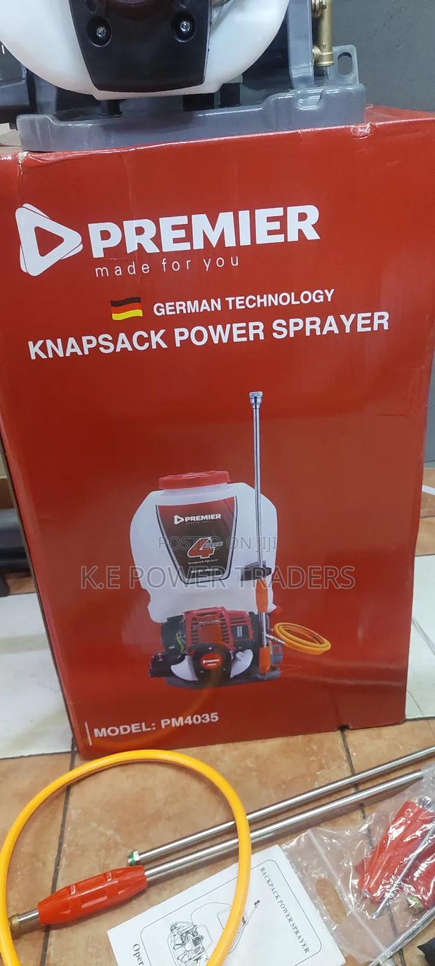 25 Litre Robust 4 Stroke Engine Sprayer