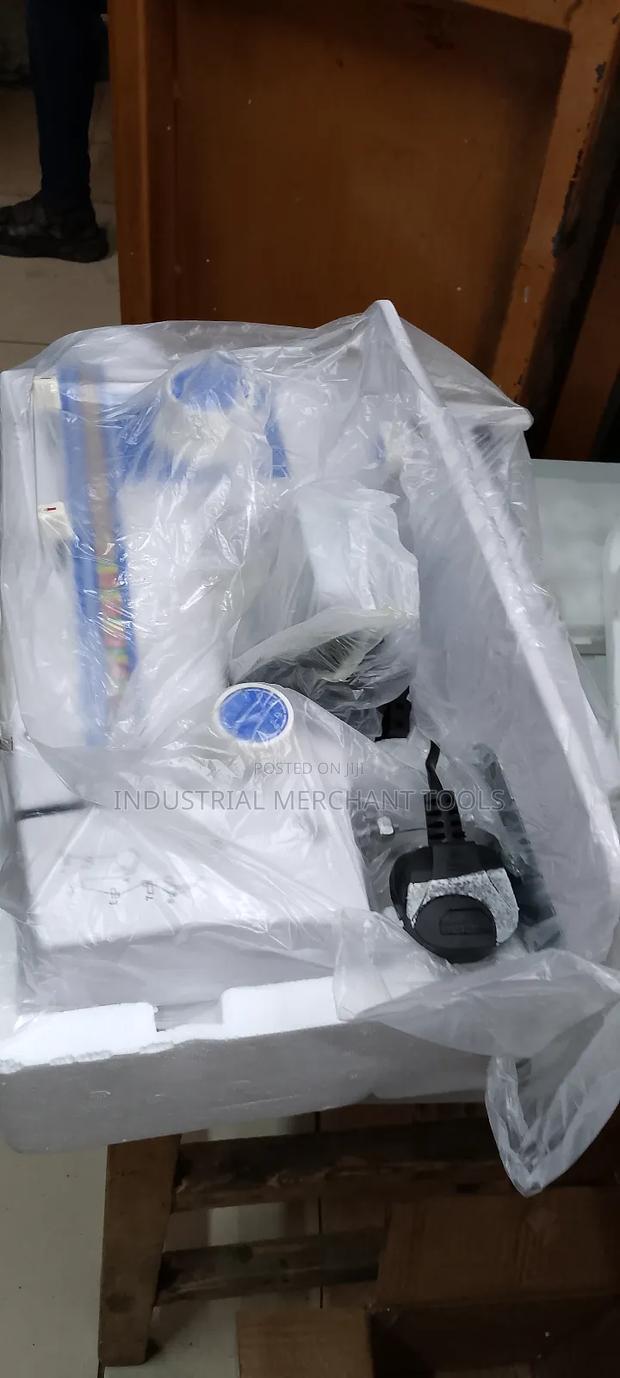 Zig Zag Multi Function Sewing (Embroidery) - main view