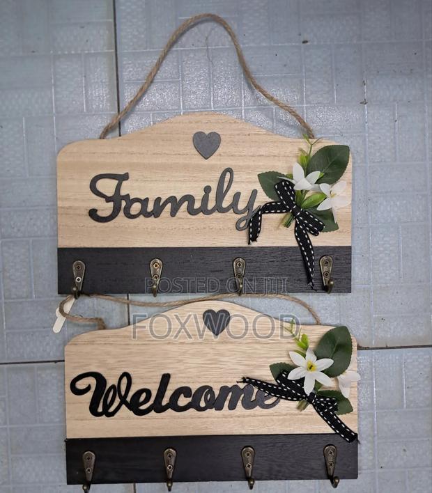 Wooden Home Decor Key Holder . - thumbnail 4
