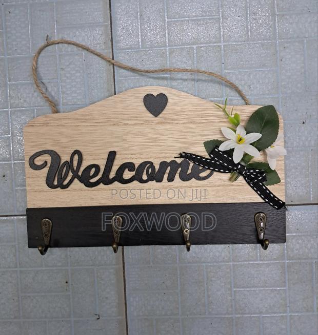 Wooden Home Decor Key Holder . - thumbnail 6