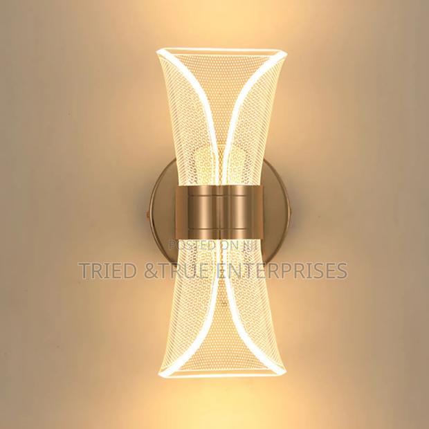 Tricolour Wall Bracket Light Yg9k - main view