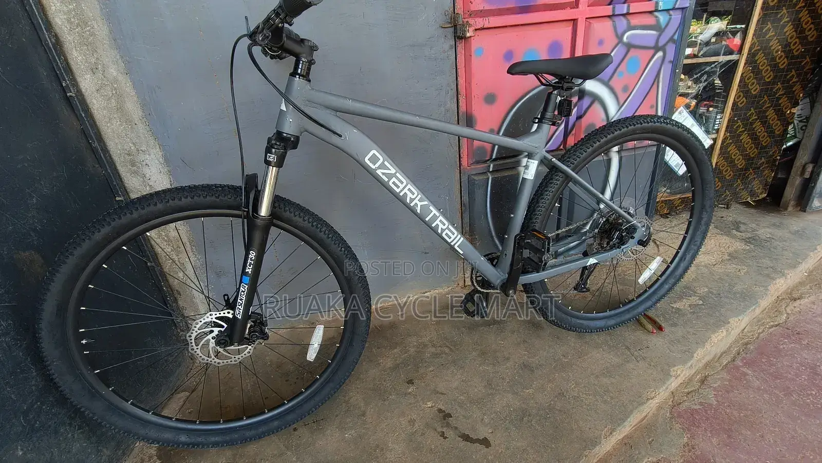 Ozark Traill 29er With 1 by Group Set
