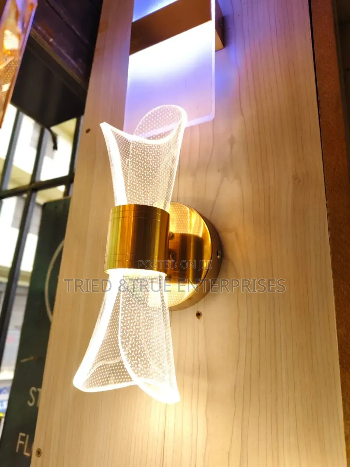 LED Facade Tricolour Wall Bracket Light Rd8hy