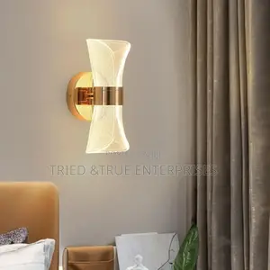 Curvy LED Wall Brackets Light Tricolour Kr4w