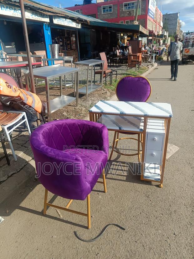 Manicure Set, Love Seat, Styling, Marble Table - thumbnail 5