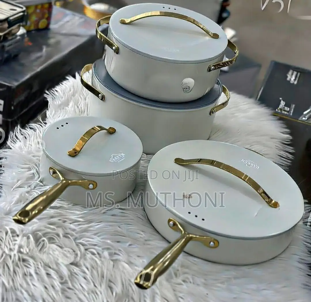 Off White Available 8pcs Cookware Set (VK 22)