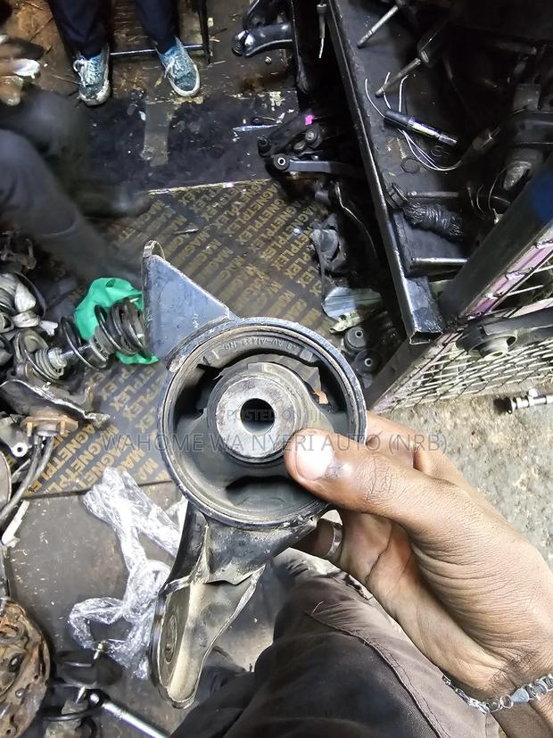Gear Box Mounting for Honda Stepwagon - thumbnail 2