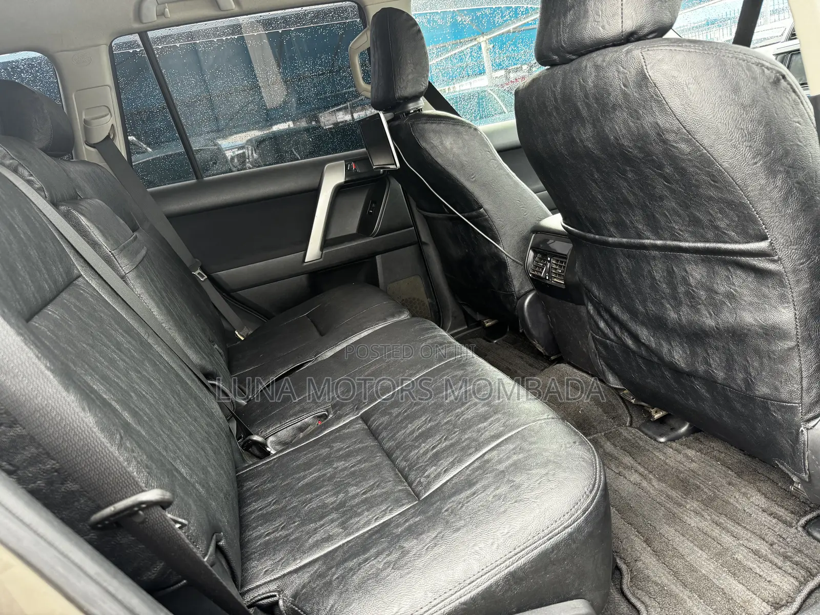 Toyota Land Cruiser Prado 2017 Gray