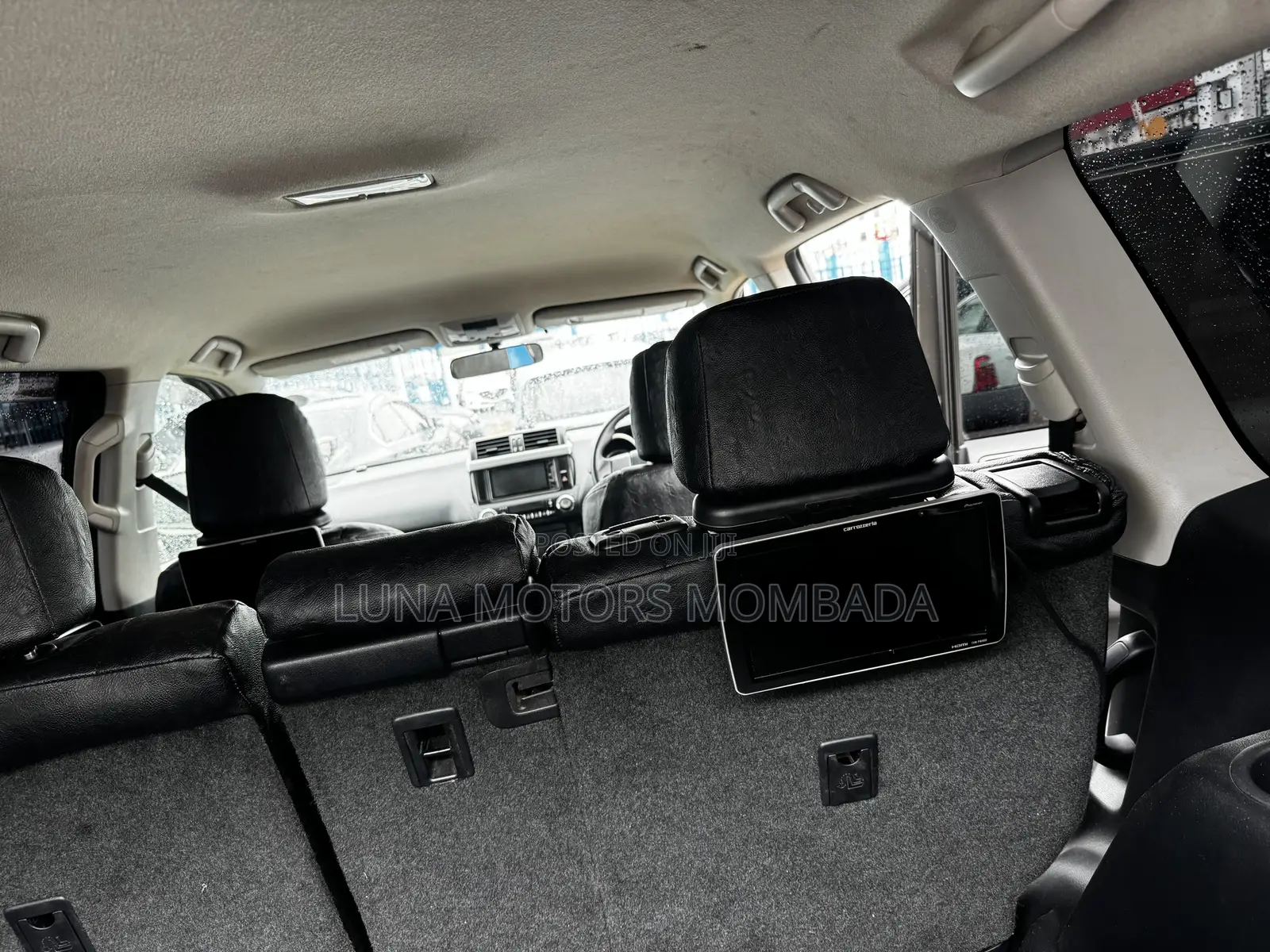 Toyota Land Cruiser Prado 2017 Gray
