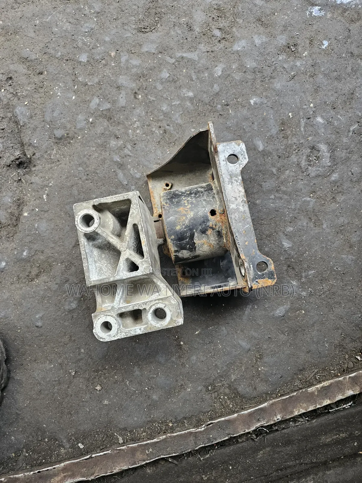 Gear Box Mounting for Suzuki Swift